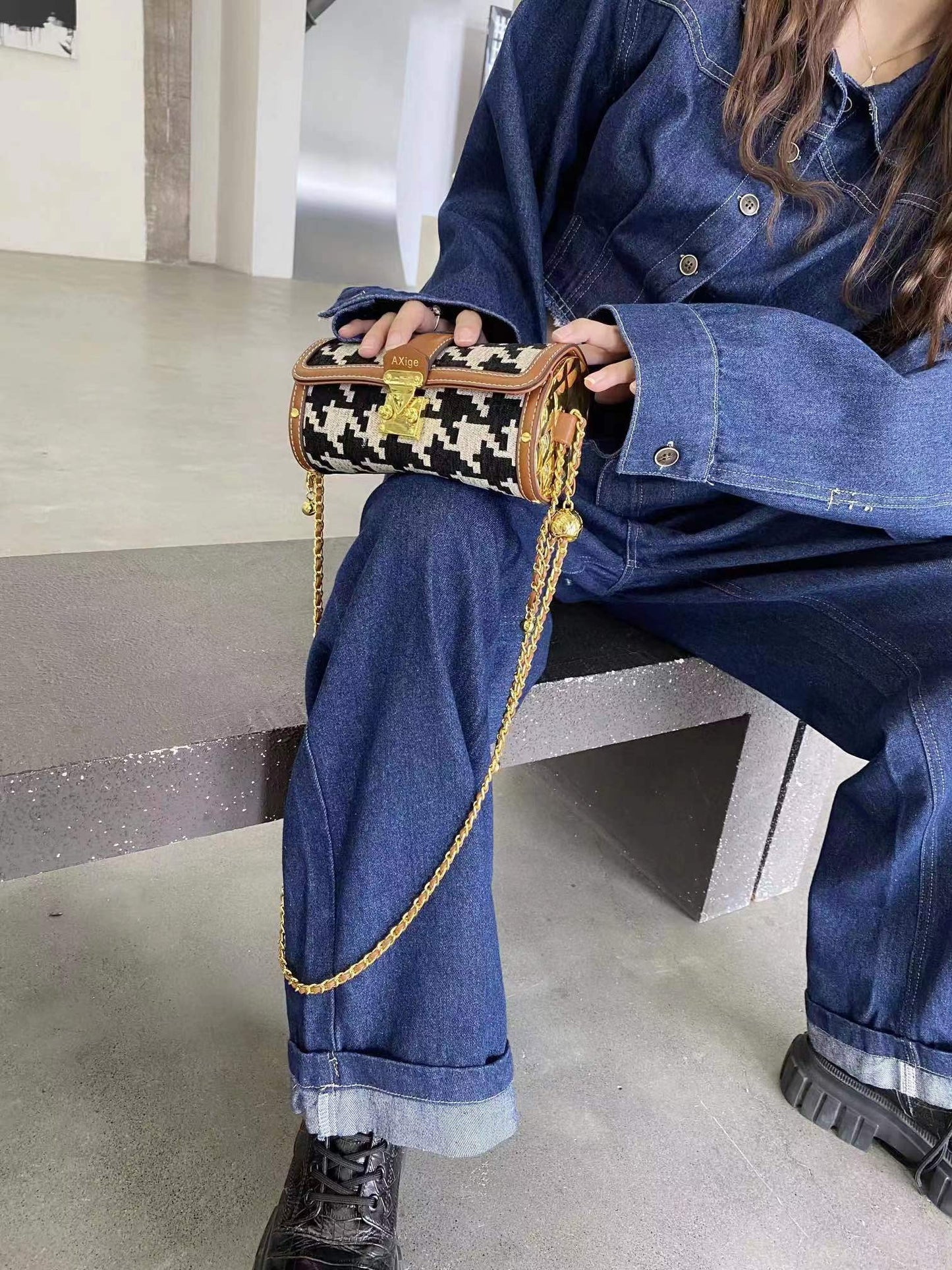 PORTABLE Bag