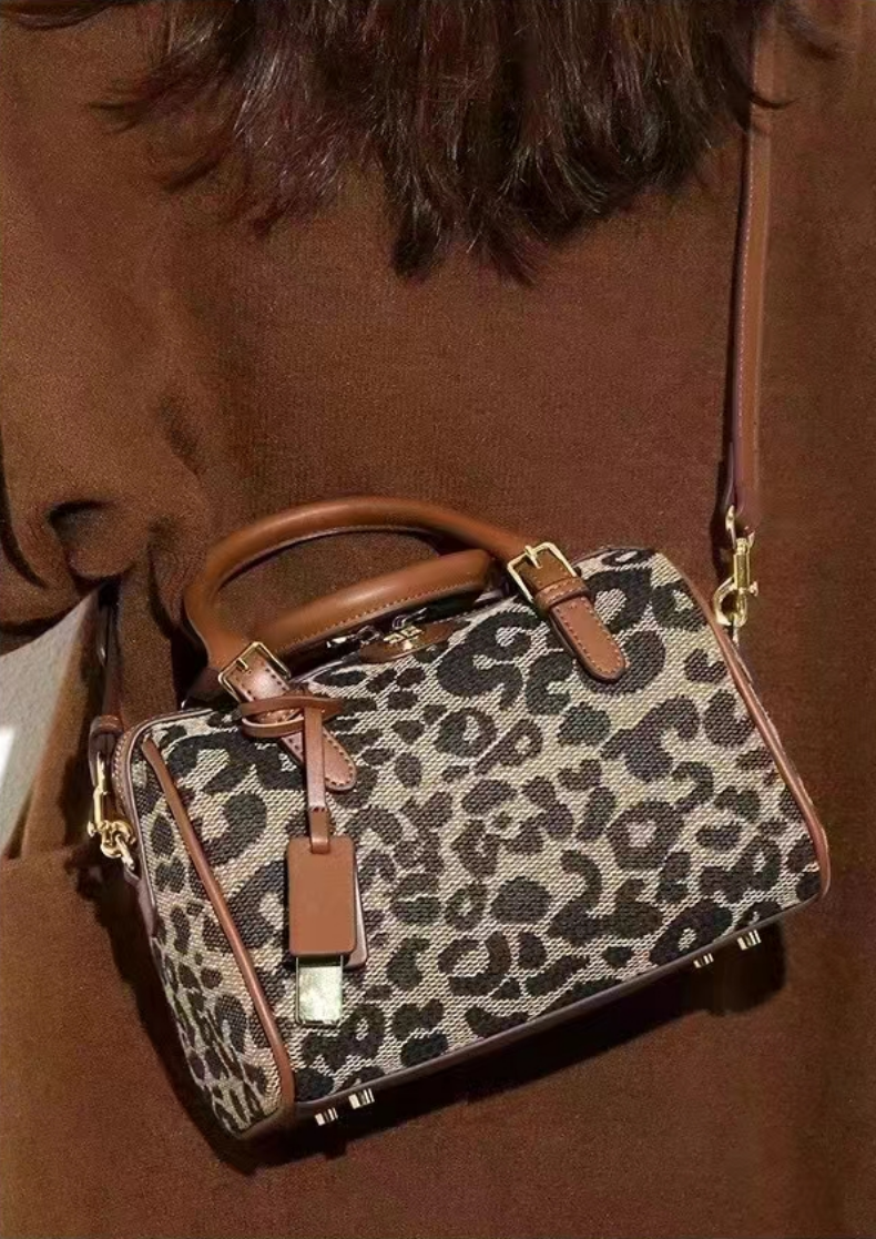 Vintage Leopard Print
