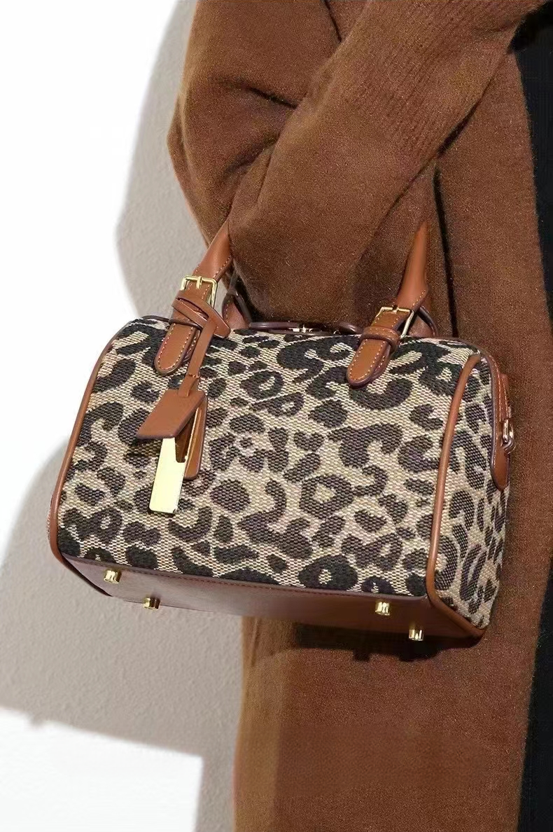 Vintage Leopard Print
