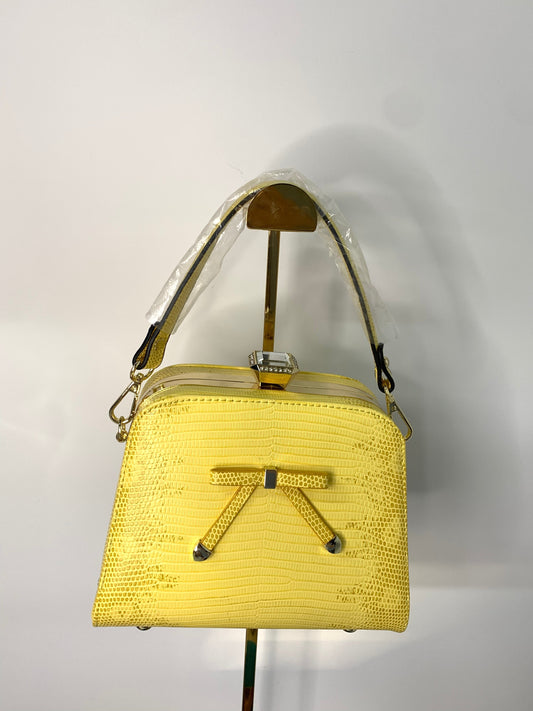 [YX]Yellow Bow Banquet Bag-1