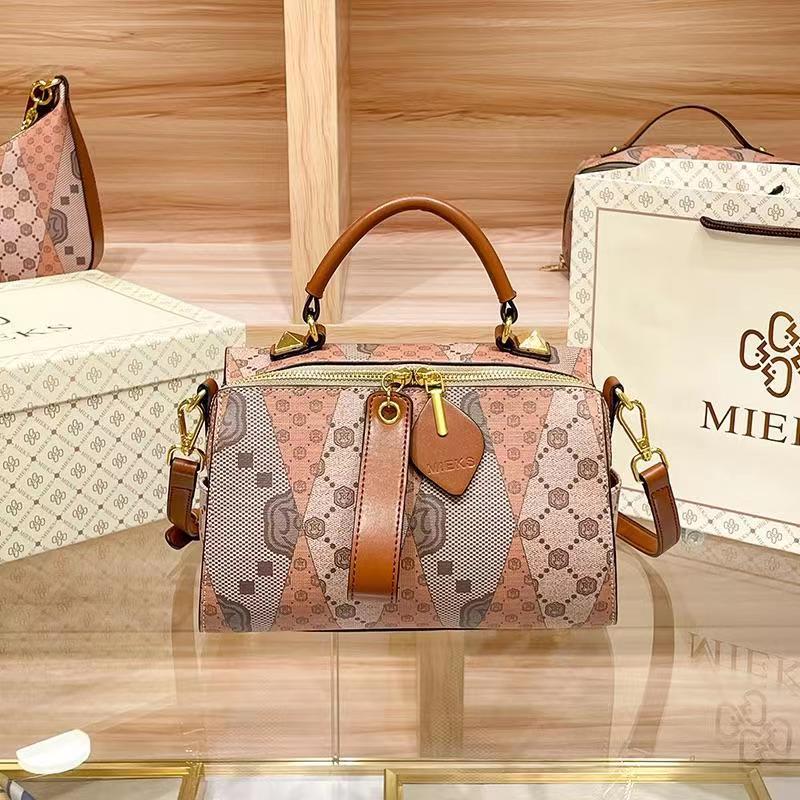 YX-Stylish leather handbag
