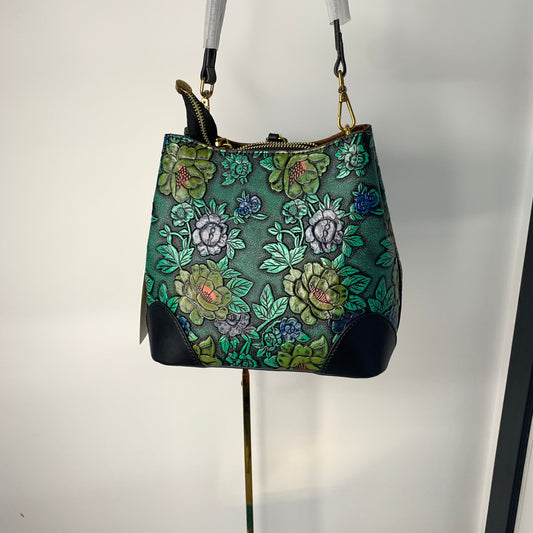 [YX] Flower pattern green bag