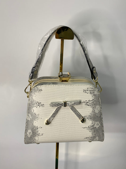 [YX]White Bow Party Bag-1