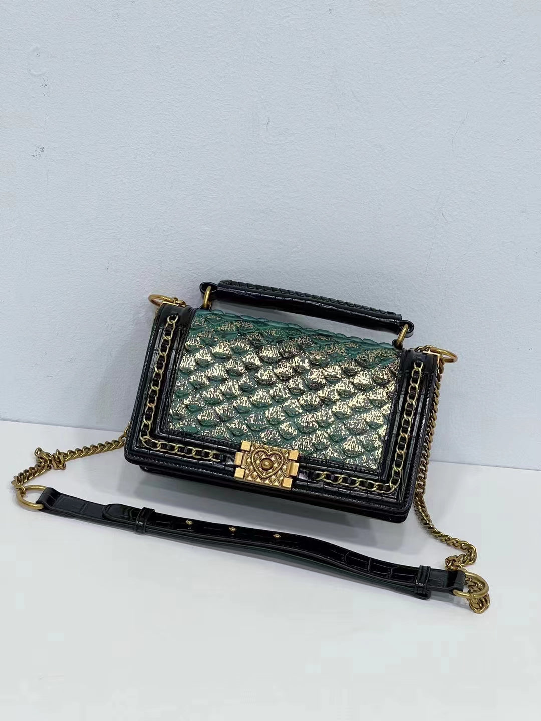 Green shoulder bag