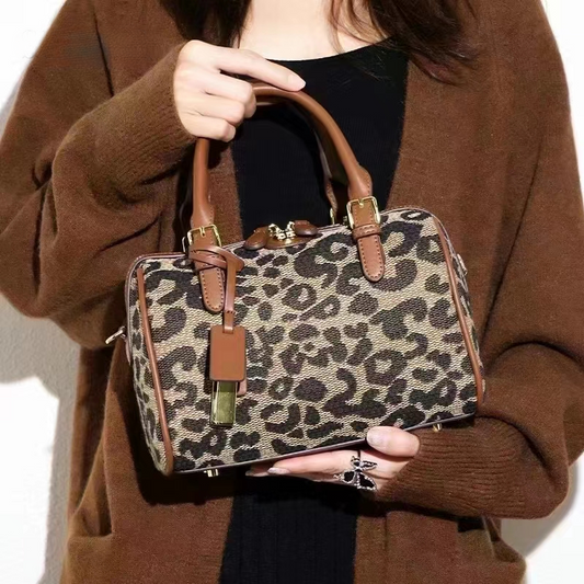 Vintage Leopard Print