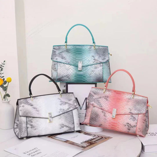 SHOULDER BAG